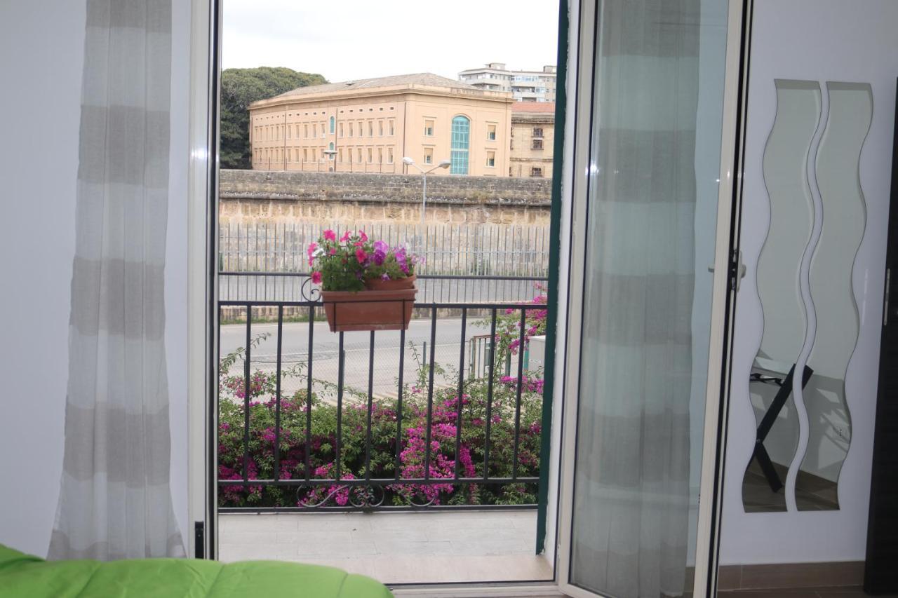 Apartamento Le Torri Dell'Acqua Palermo Exterior foto