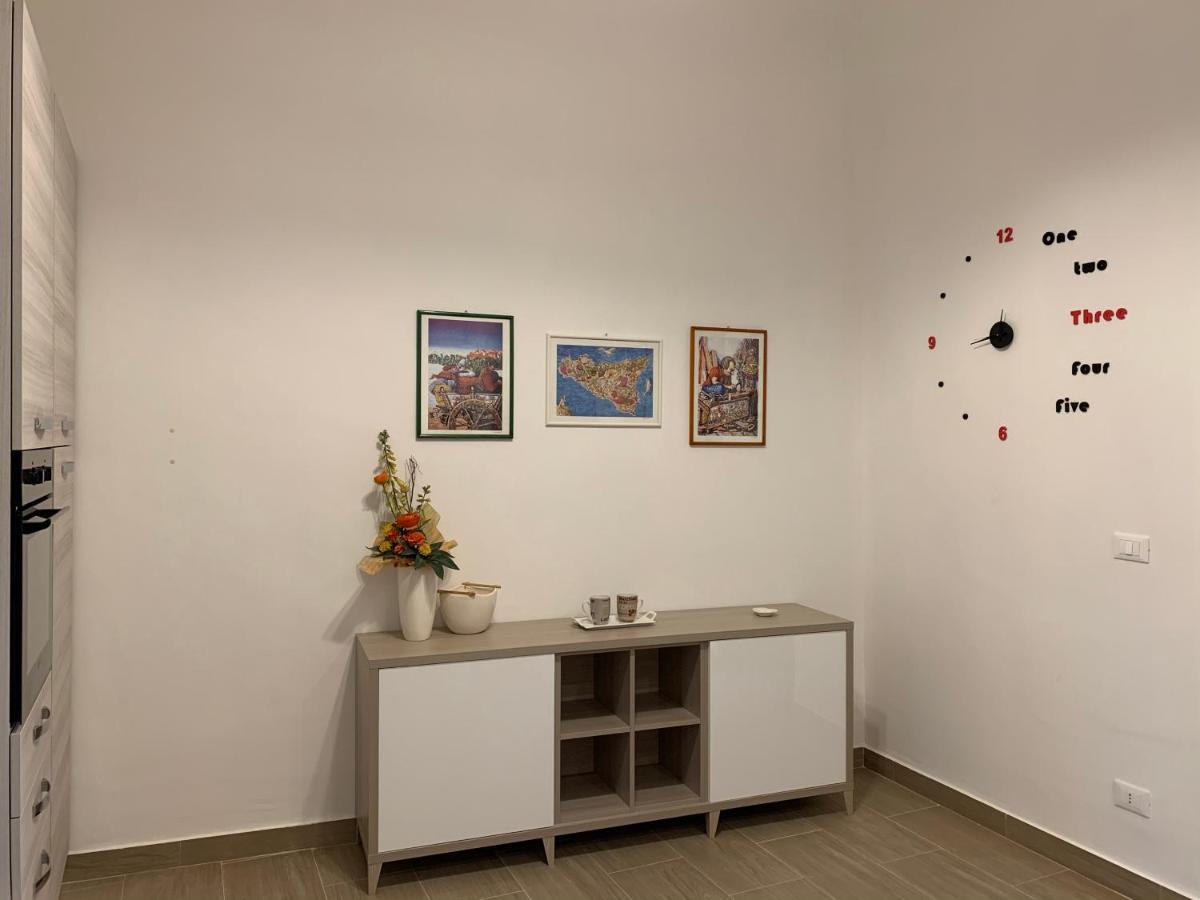 Apartamento Le Torri Dell'Acqua Palermo Exterior foto
